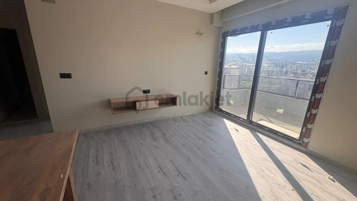 Erdemli Merkezde Satılık 1+1 Daire - 7