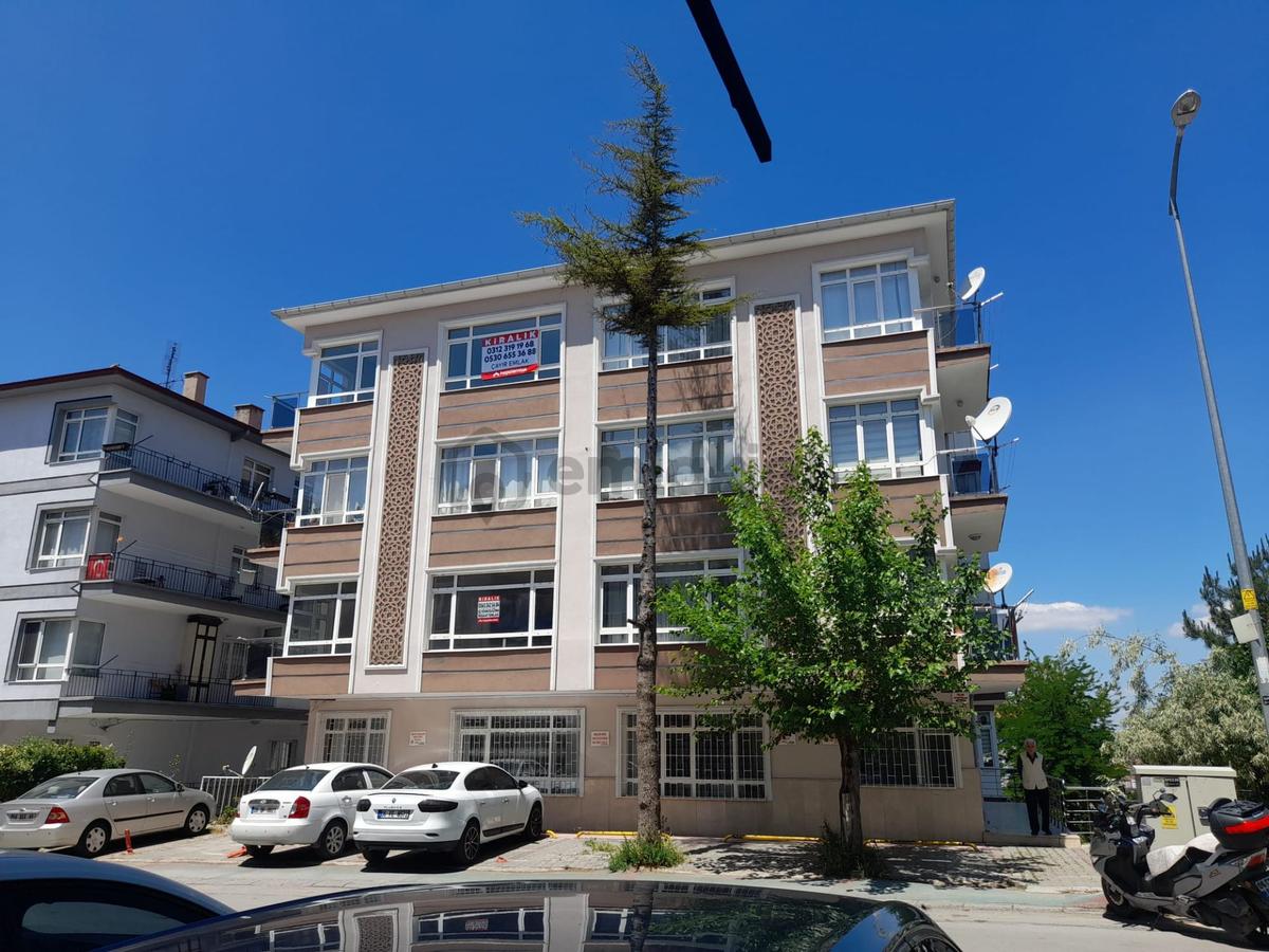 Cebeci Aydınlar Sk 3+1 Katta Kombili - 27