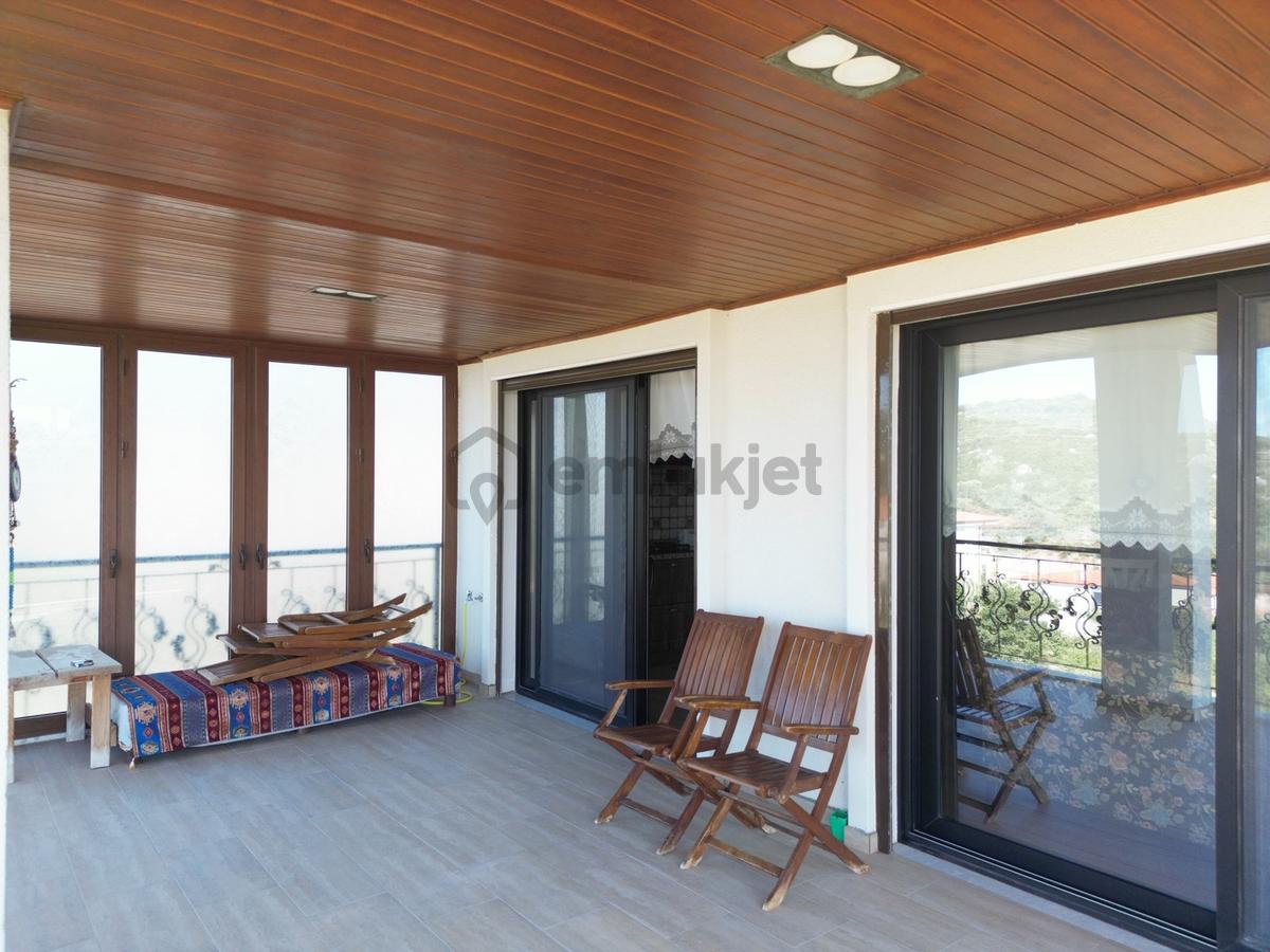 Karaburun Saip'de Deniz Manzaralı 6+2 Lüx Villa - 12