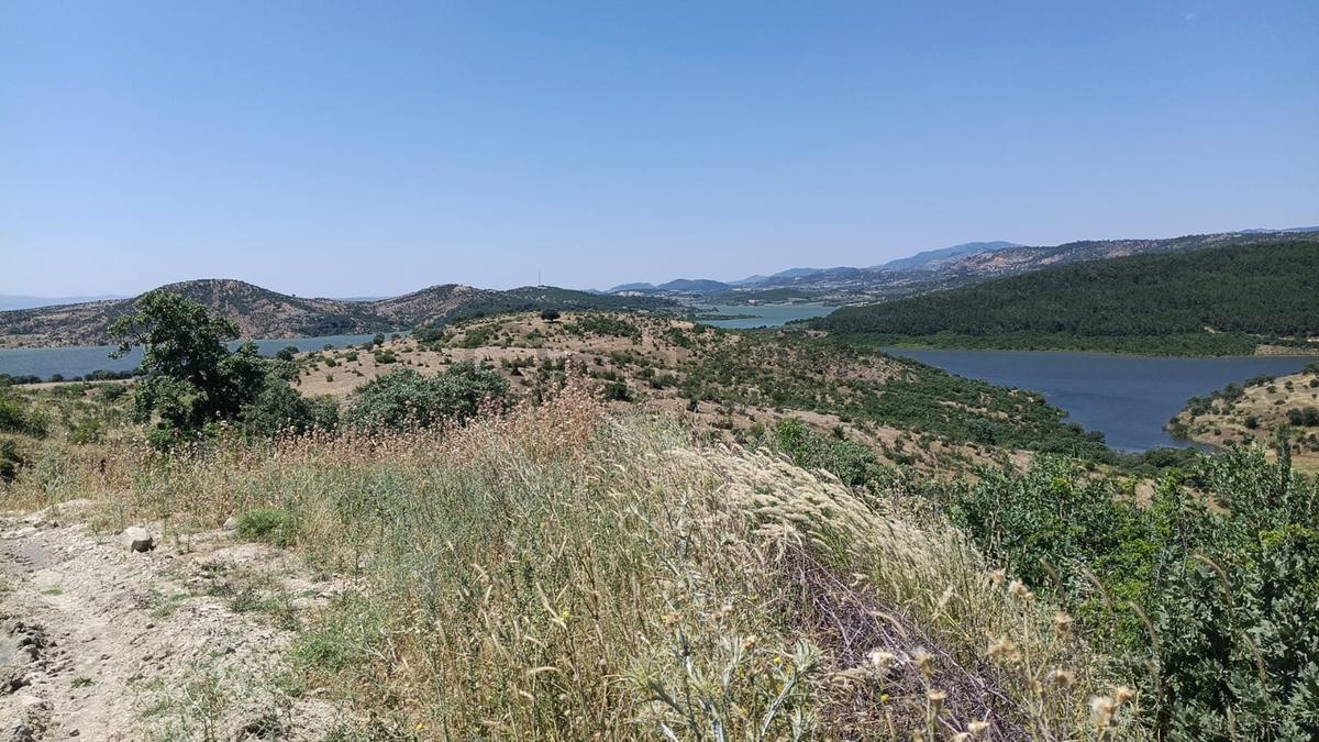Baraj Manzaralı 7200 M2 Tarla - 4