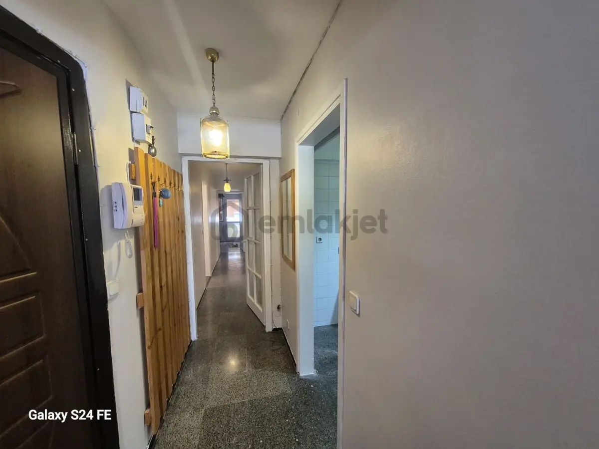 Alsancak Merkezde Kiralık 3+1 Daire - 21