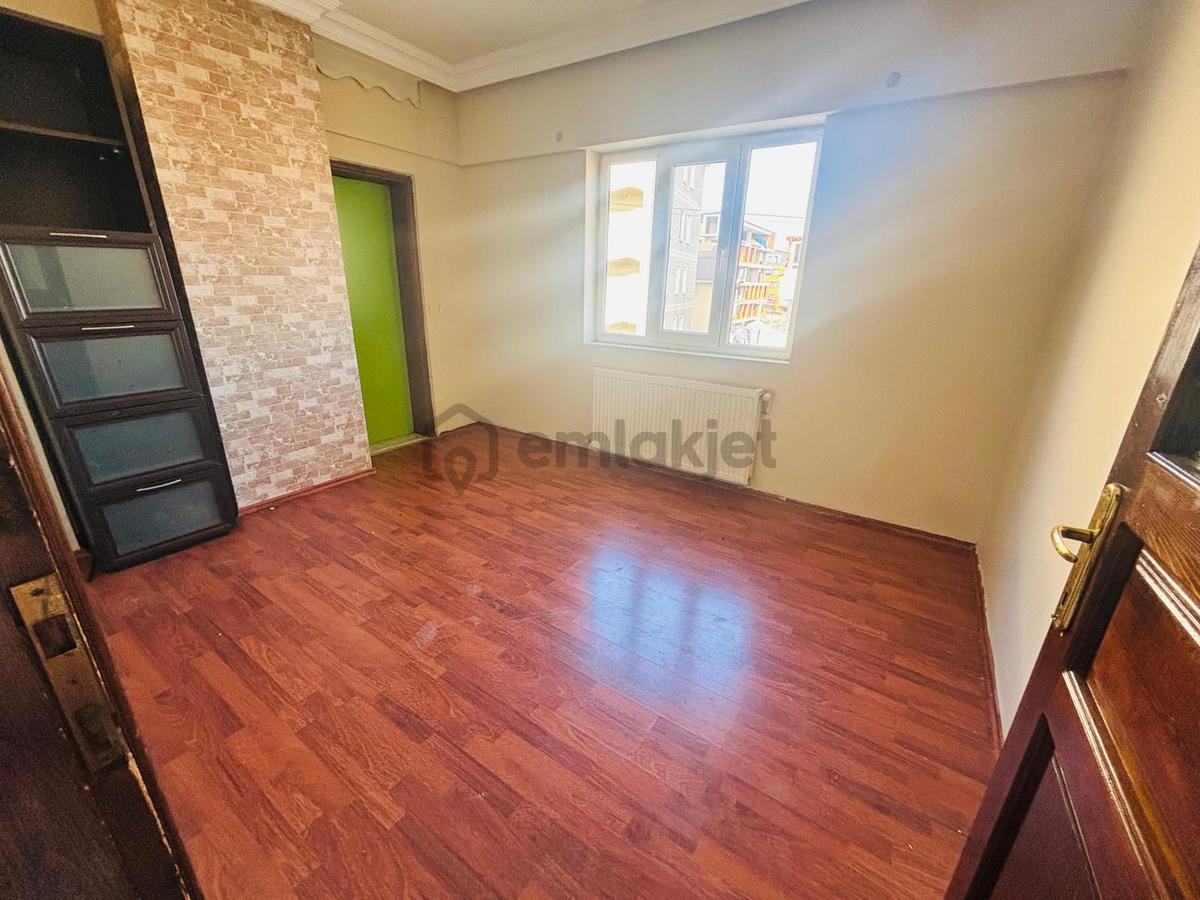 Derince 60 Evlerde Kiralık 2+1 Daire