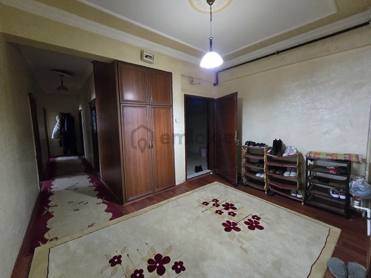 Acill Satılık ,bağcılar, Toptancılar Karşısı - 19