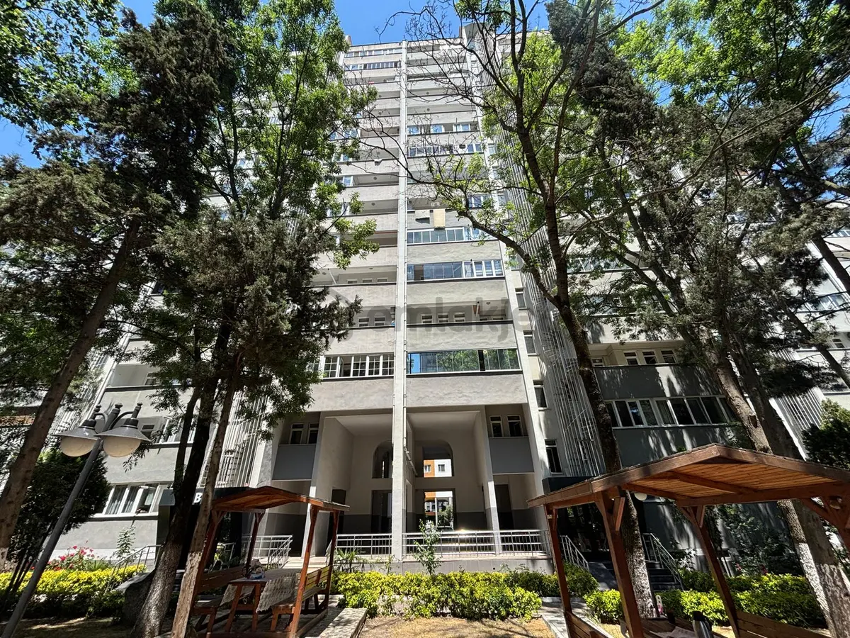 Barış Mah Altınkent Sitesinde Migros Ve E5 E Yakın 3+1 - 4