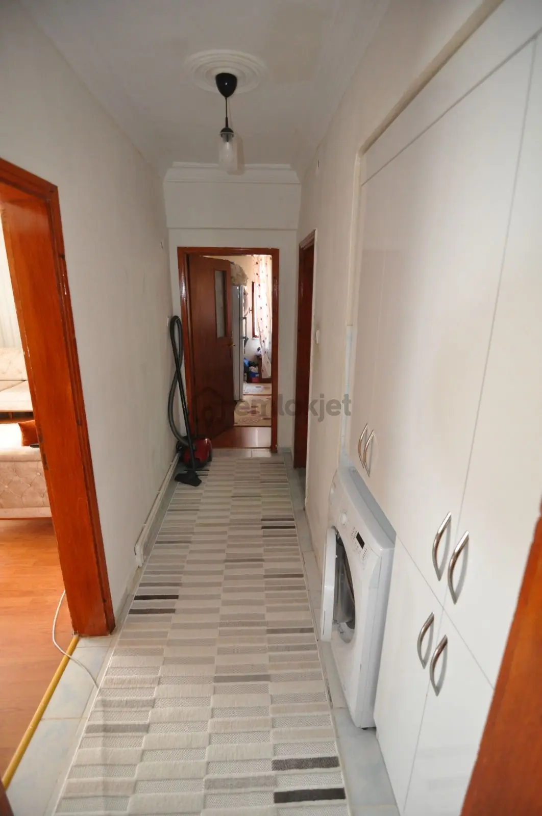Yeni Mahallede Satılık 2+1 Daire - 7