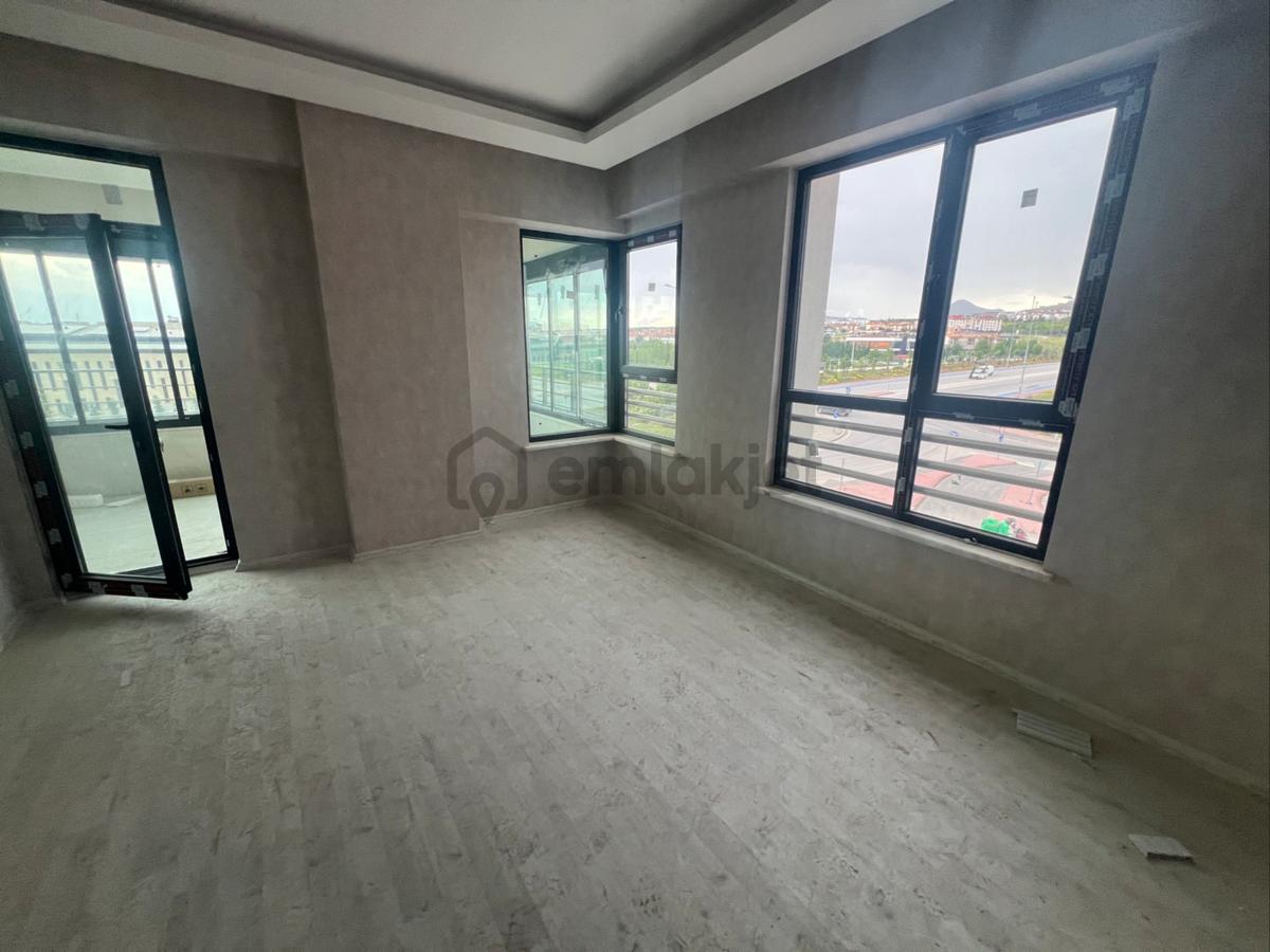 Konya Stadyum Yanında Satılık 4+1 Ara Kat Lüks Daire - 6