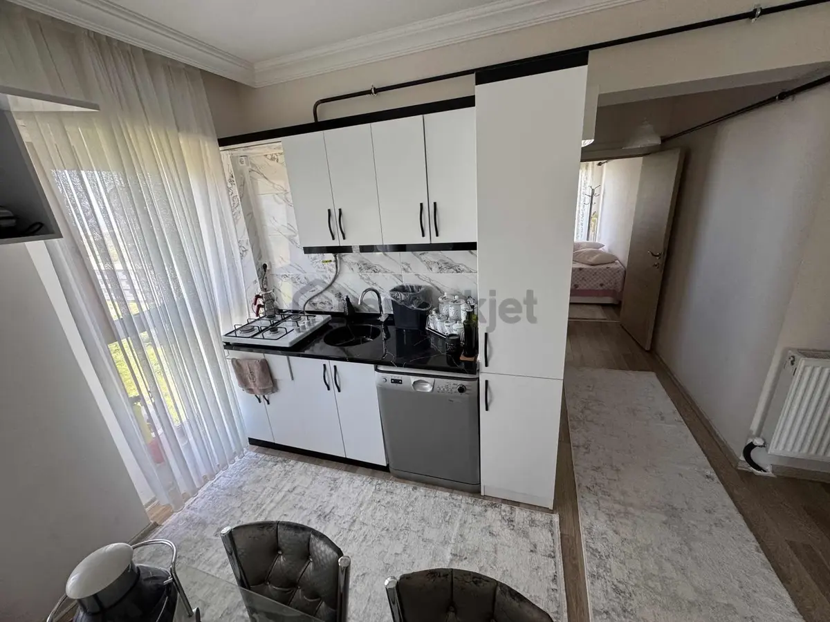 Manzaralı En Üst Kat Kiralık Kampüste 2+1 - 9