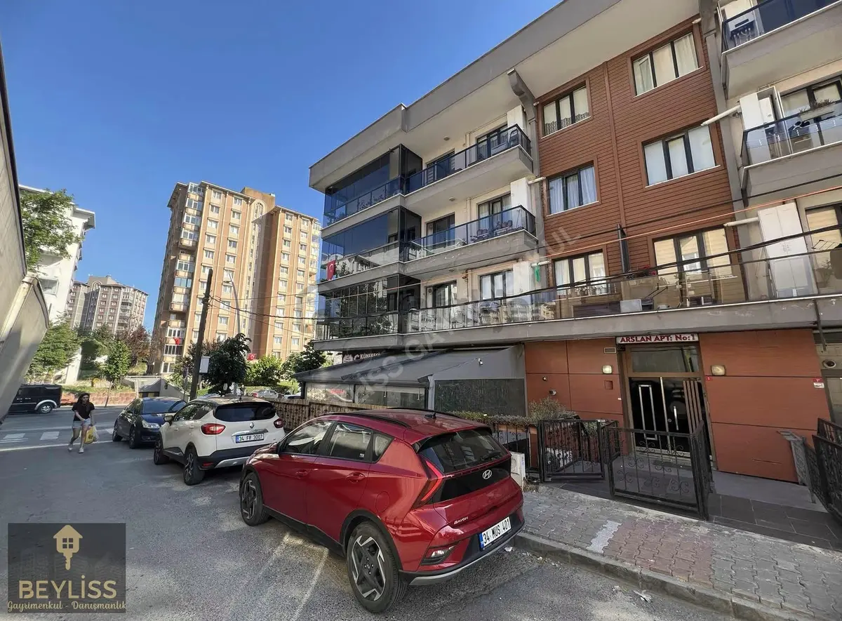 Mimaroba Ana Cadde Üzerinde Kaçırılmayacak 3+1 Lüks Daire!