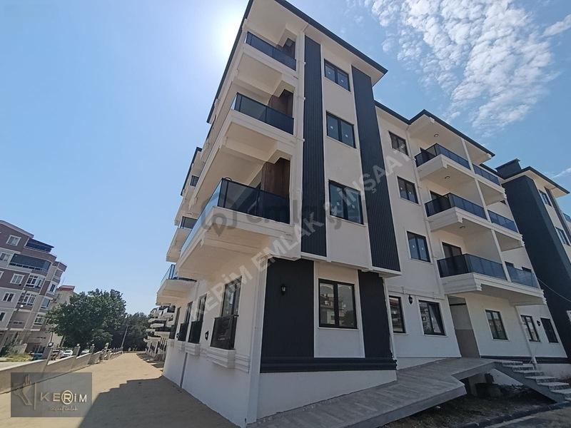 &kerim'den Ayvacık'da Satılık 3+1 Ebeveyn Banyo Asansörlü Daire