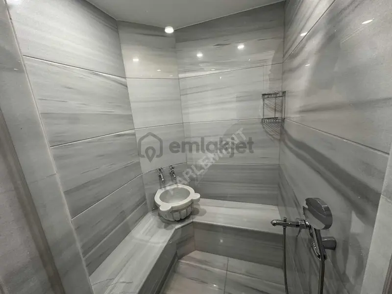 Azur Marmara Sitesi'nde 4+1 Deniz Manzaralı - 13