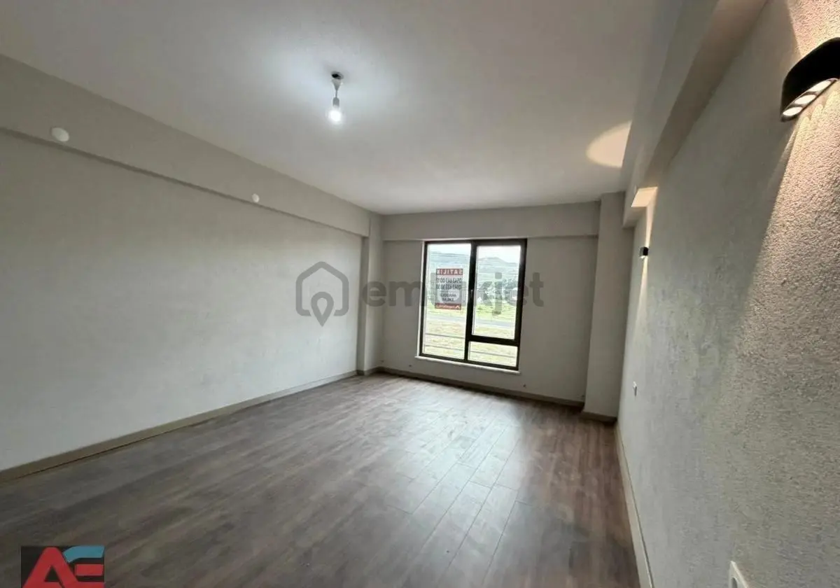 Bahçelievler’de 345 M² Arsa İçerisinde Sıfır Lüks Villa - 8