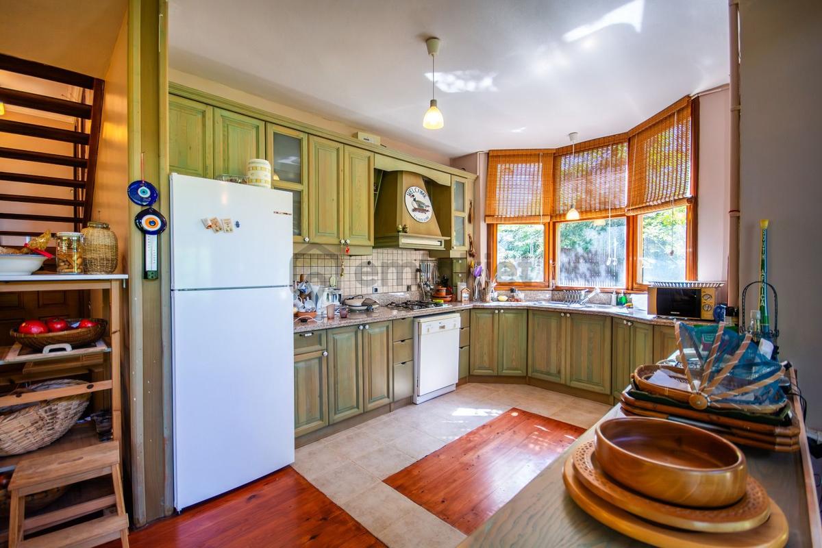 Şile Manşer De Doğa İçinde Satılık Ek İmarlı Villa - 13