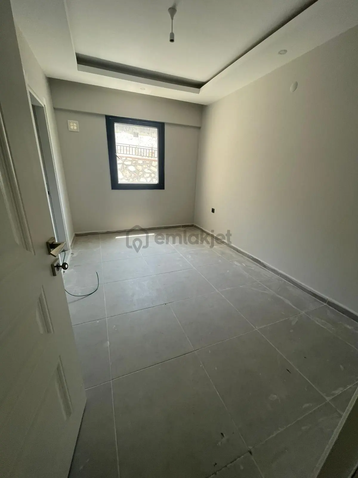 Denize Sıfır Konumlu Full Donanımlı Site İçi 2+1 Daire - 12