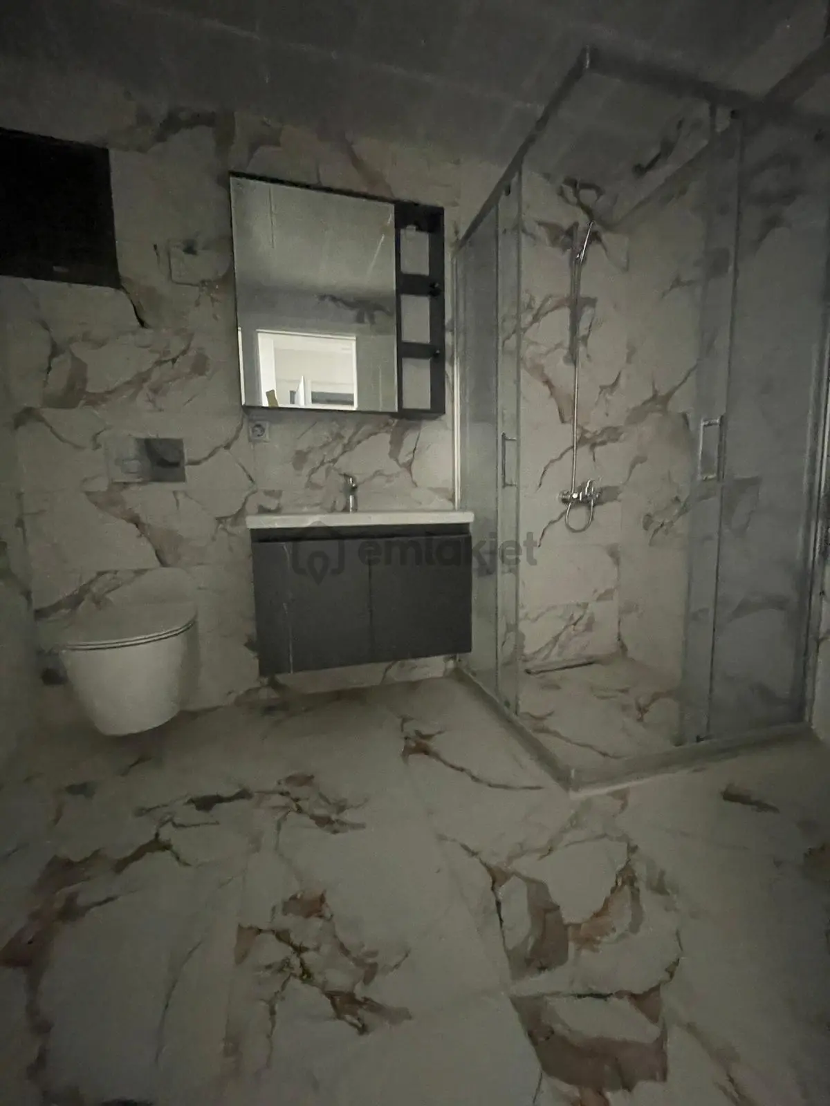 Denize Sıfır Konumlu Full Donanımlı Site İçi 2+1 Daire - 13