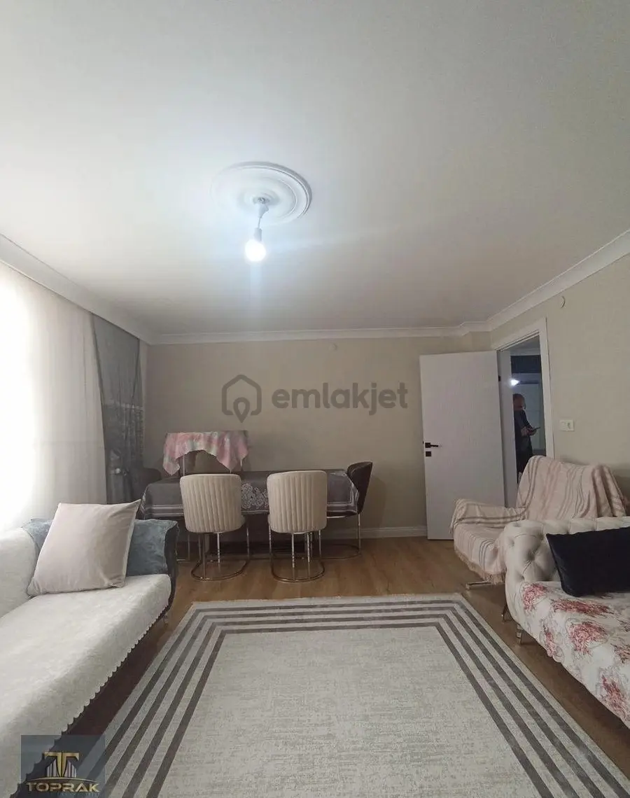 Eseyurt İncirtepe De Satılık 2+1 Daire - 12