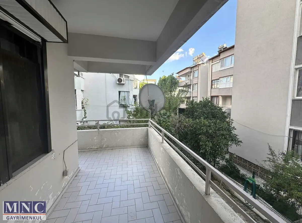 Akçay'da Denize Yakın Satılık 2+1 Daire - 6