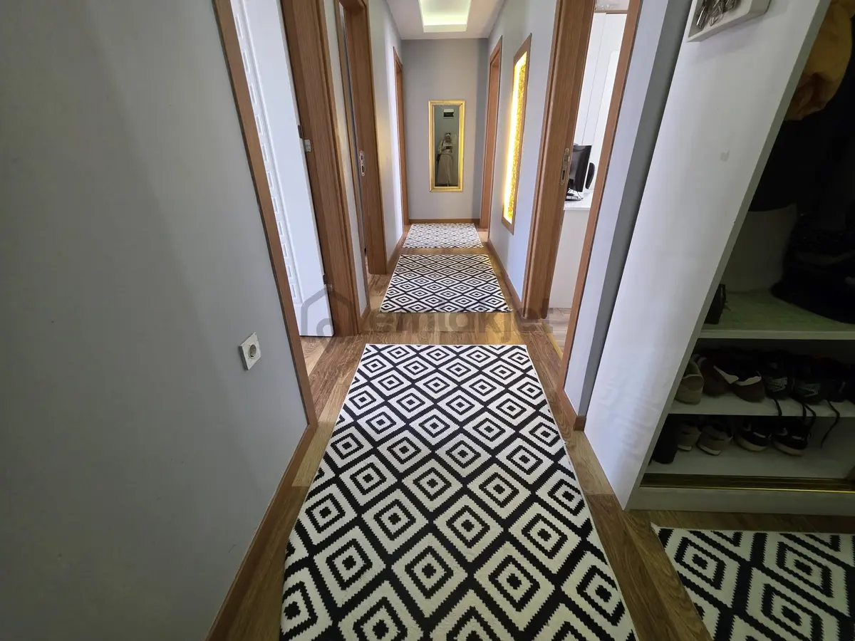Çobançeşme'de 3+1 135m2 Ebeveyn Banyolu İskanlı Satılık Daire!!! - 19