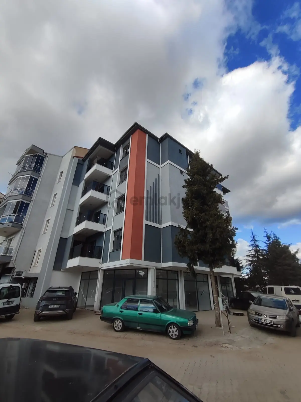 Dörtyol Tarafında 1+1 Ofis Apartımız - 4