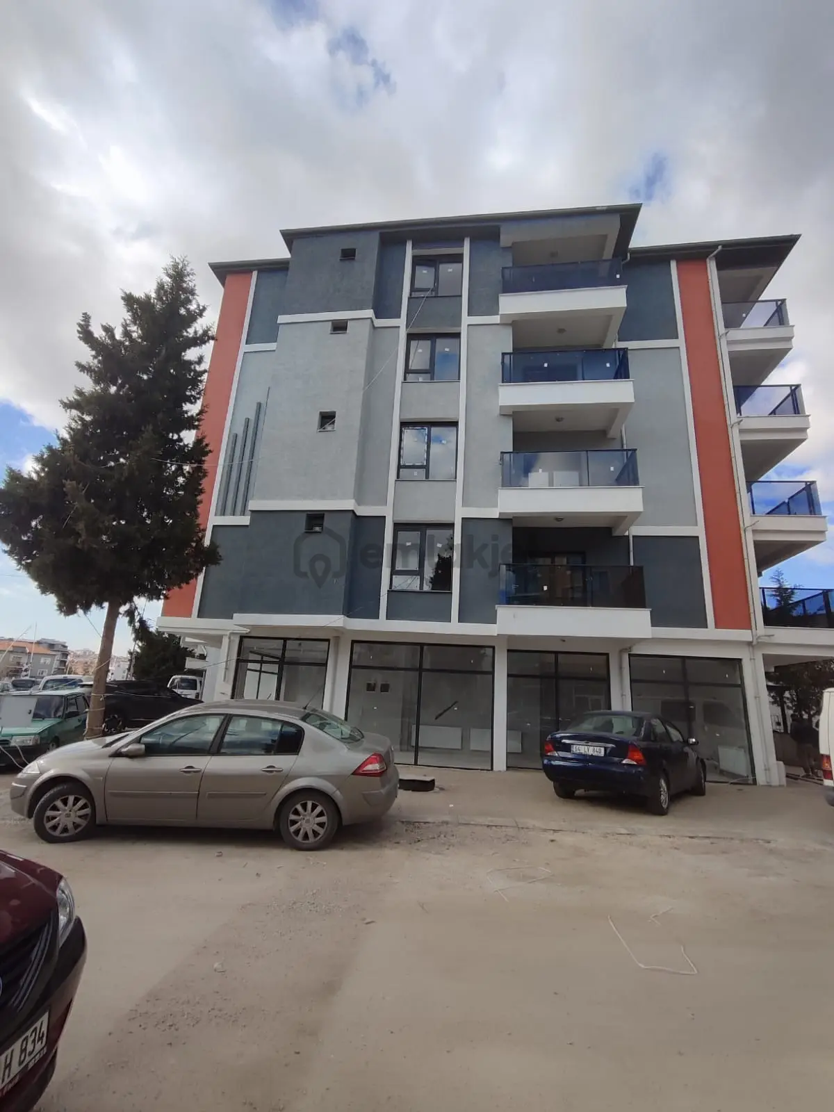 Dörtyol Tarafında 1+1 Ofis Apartımız - 5