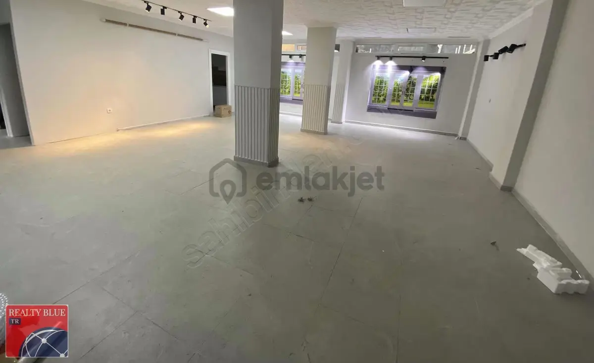Sultanbeyli Fatihde Kiralık 110 M2 Dükkan - 3