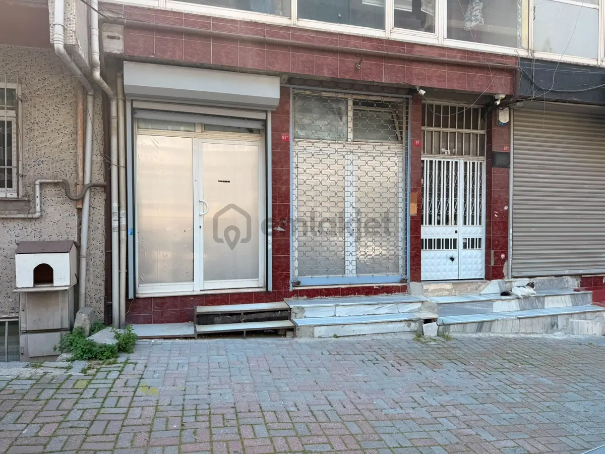 Sahibinden Kartaltepe'nin İşlek Ticaret Aksında, Cadde Üstü Kiracılı Yatırımlık Dükkan - 2