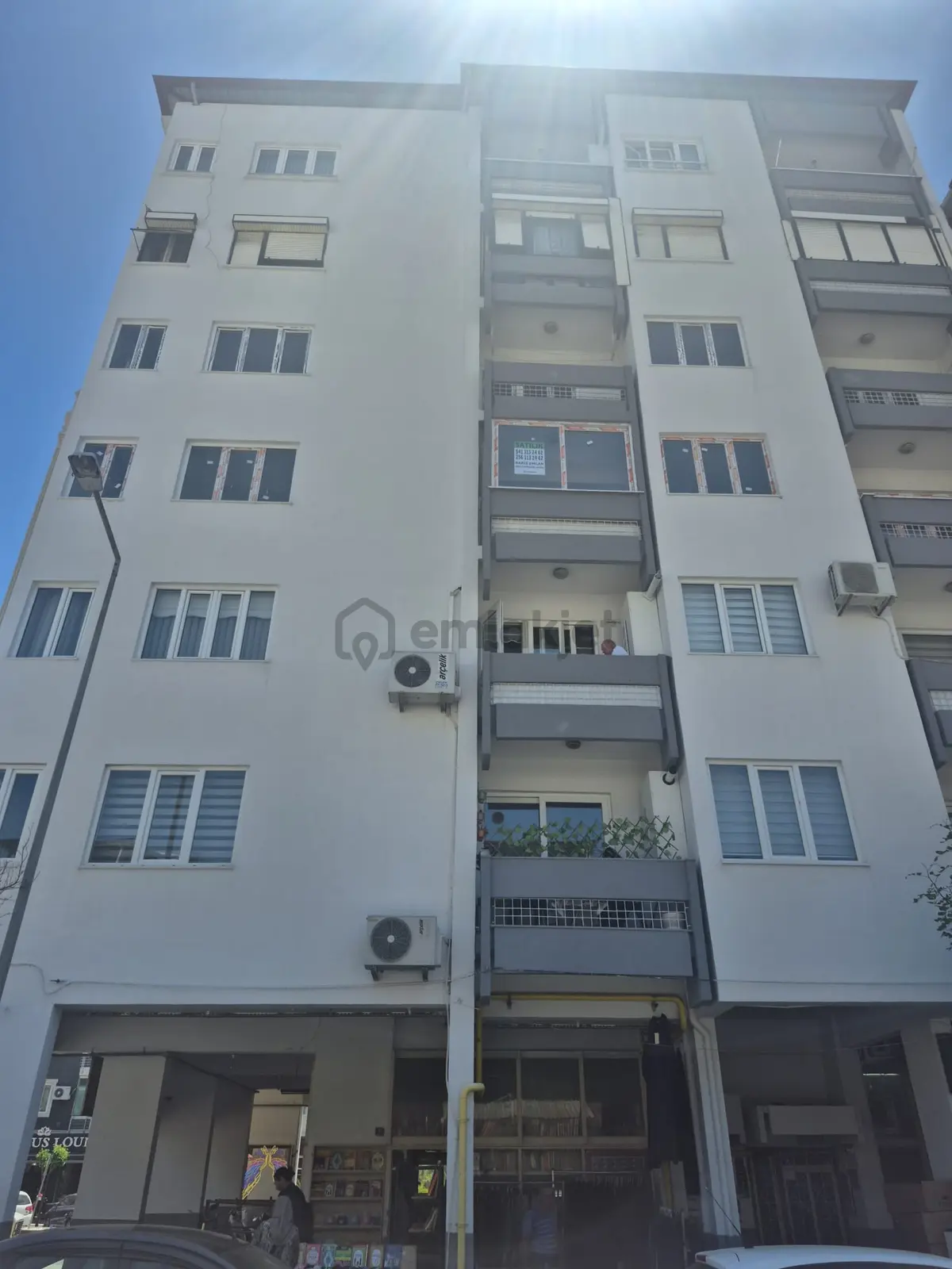 Belediye Meydanında Ara Kat Satılık Mülkiyet - 17