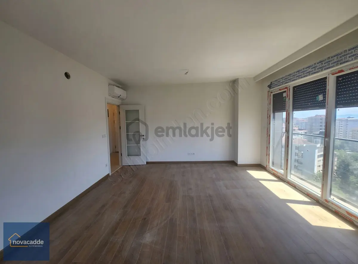 Bostancıda Sıfır Binada Geniş 75 M2 Net 2+1 Daire - 7