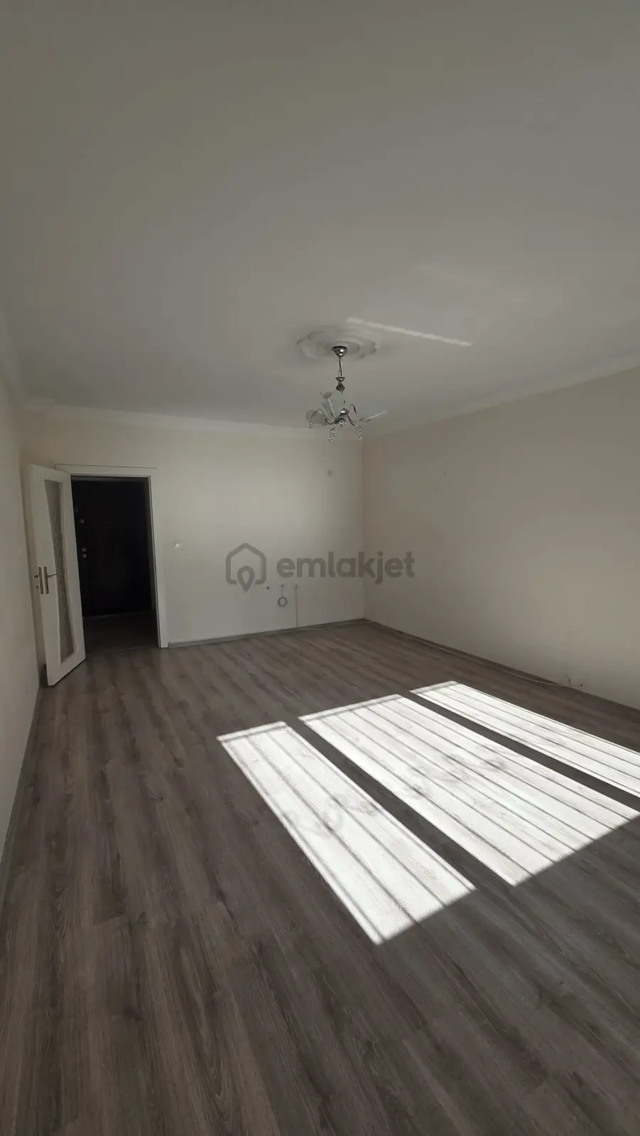 Sincan M.çakmak Mah.site İçi Satılık 3+1 Daire(eminevime Uygun) - 3