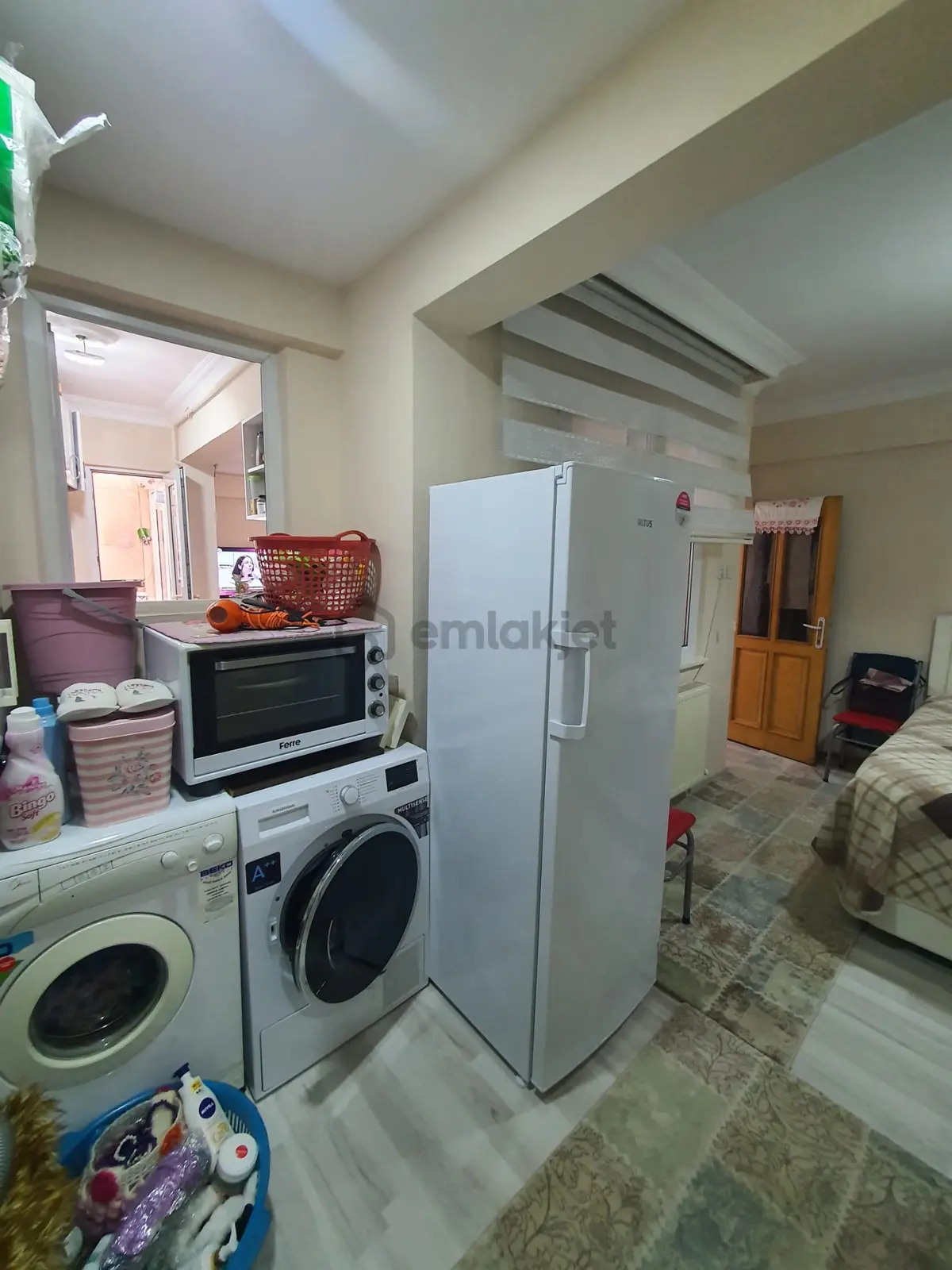 Baruthane'de Caddeye Çok Yakın 1+1 Masrafsız Daire - 6