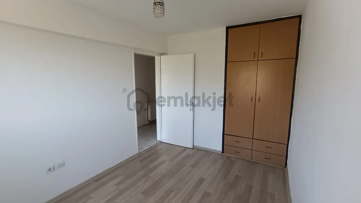 Bornova Evka 4 3+1 Doğalgazlı Kiralık Daire - 6