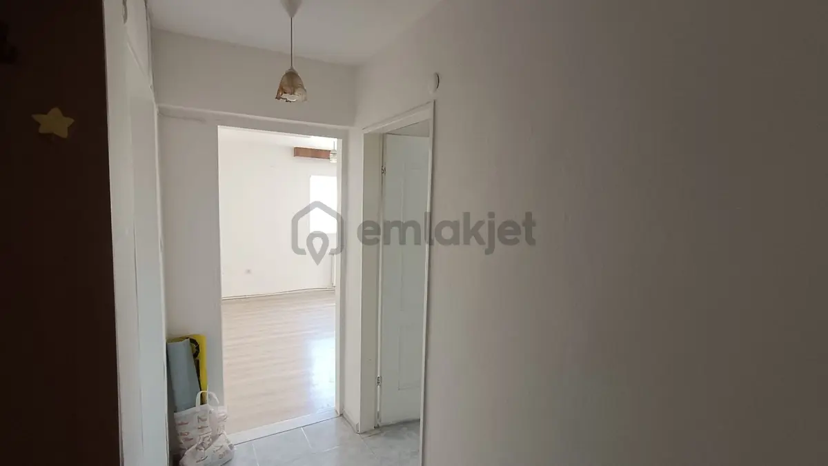 Bornova Evka 4 3+1 Doğalgazlı Kiralık Daire - 10