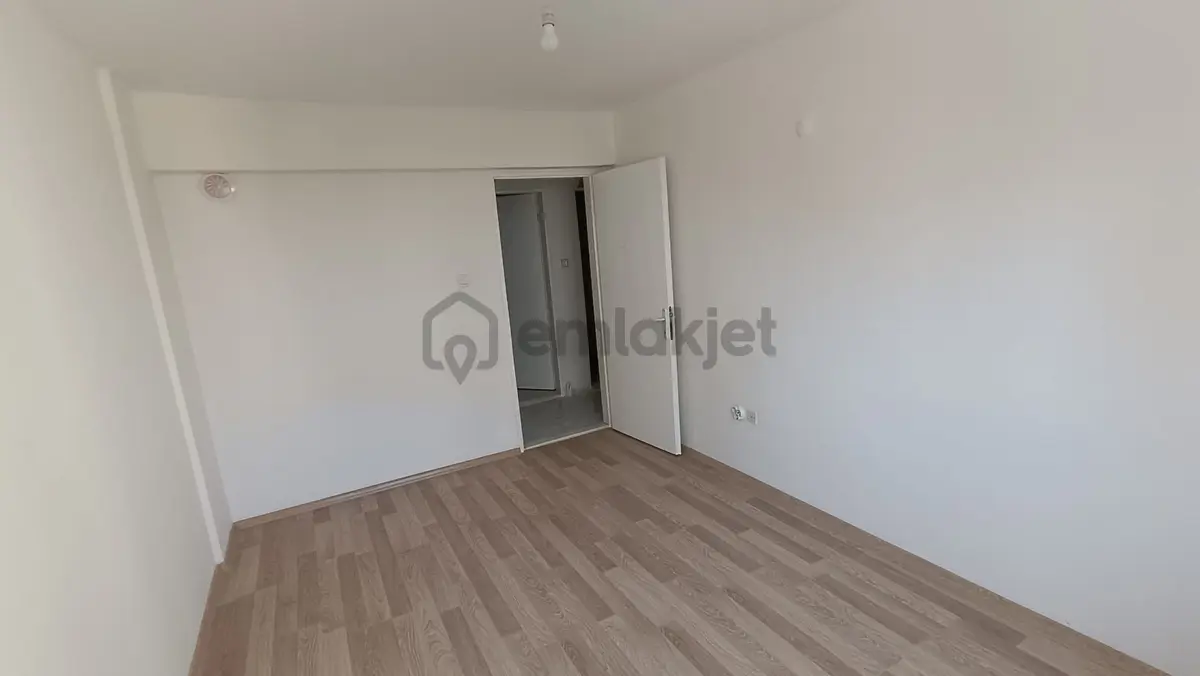 Bornova Evka 4 3+1 Doğalgazlı Kiralık Daire - 25