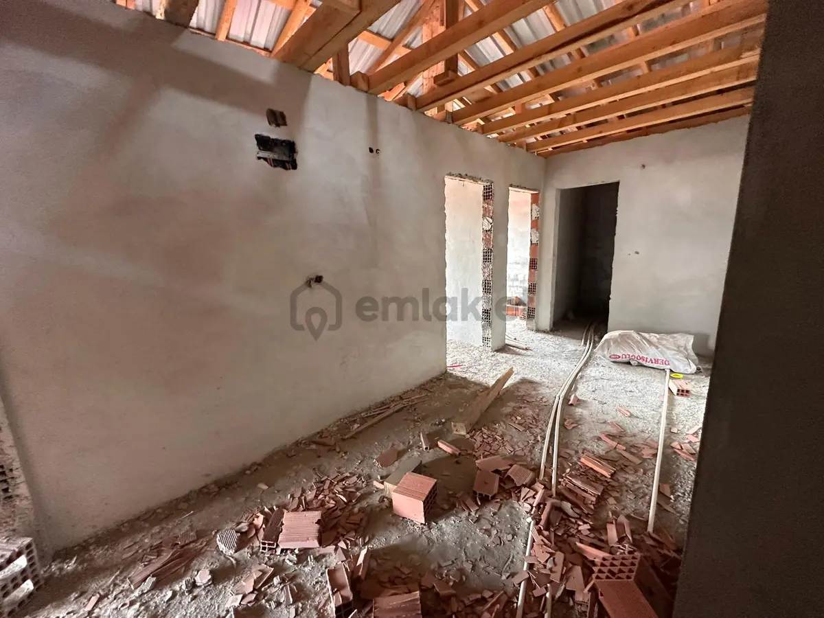 Trabzon Araklı Merkez'de Satılık Dubleks Daire - 5