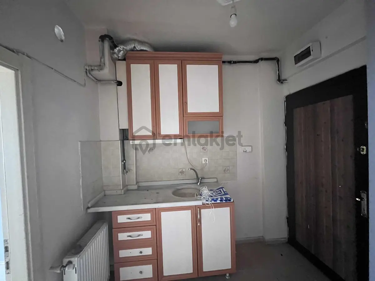 Eker'den Aytaç Cad. 1+1 Kiralık Daire - 3