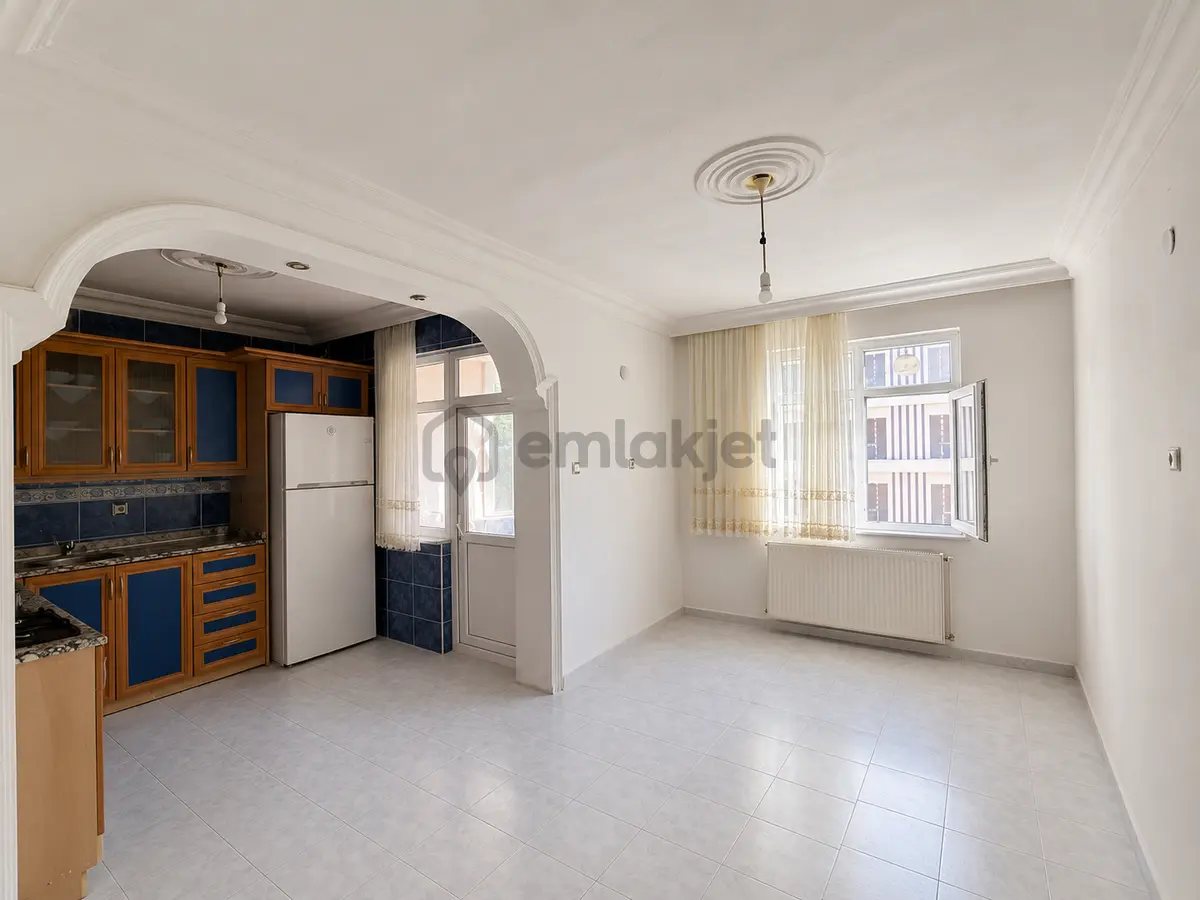 Yomra'da Merkezi Konumda Satılık Dubleks Daire - 4