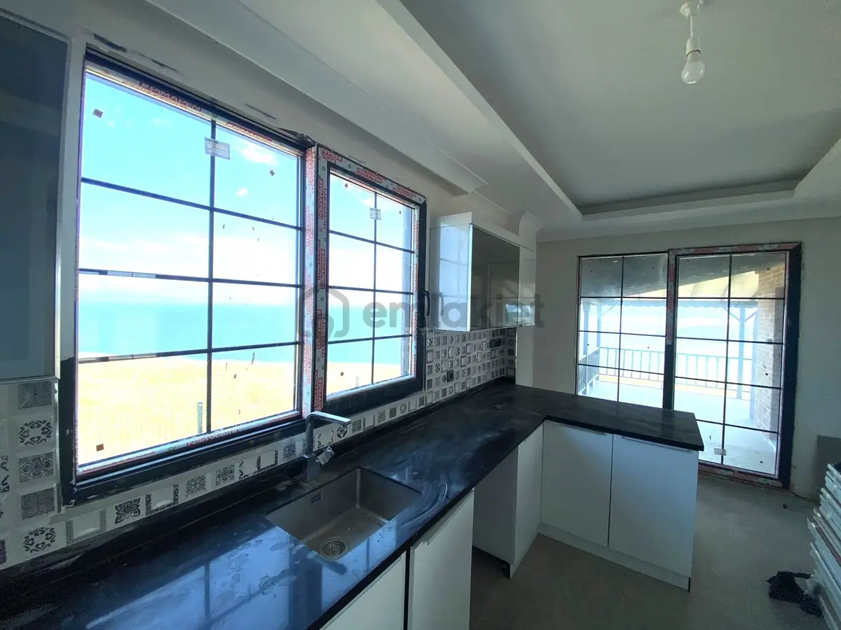 Re/max İnci'den Erdek Paşalimanında Satılık Villa - 5