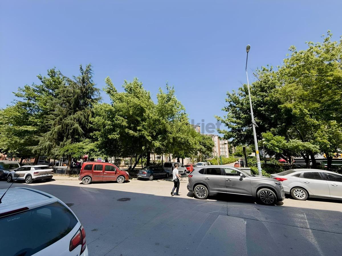 Akram'dan Geçit'de Cadde Üzeri Dükkan - 5