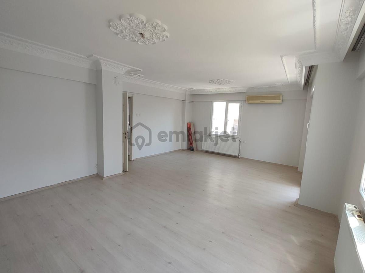 Artenew Emlak'tan Bornova Merkezde Satılık - 5