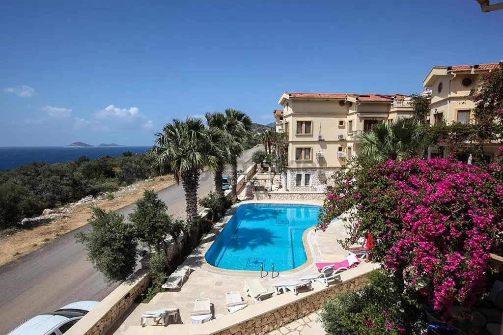 Kalkan Merkezde 2+1 Deniz Manzaralı Daire - 12