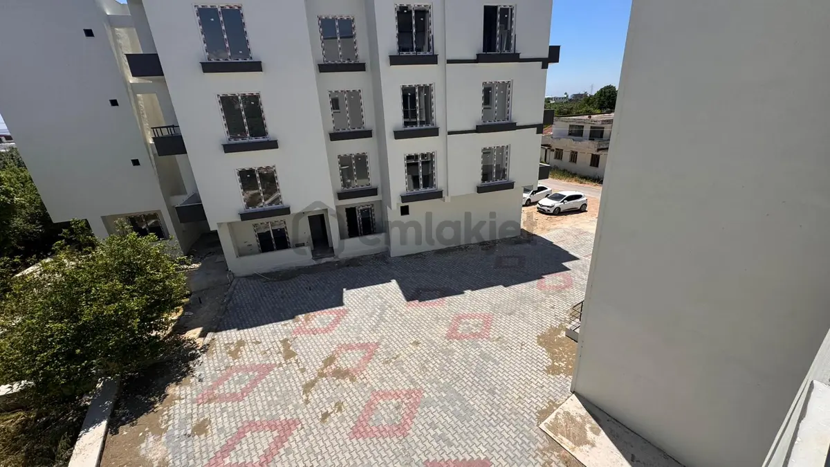 Tömükte Havuzlu Site İçerisinde Satılık 2+1 Daire - 20