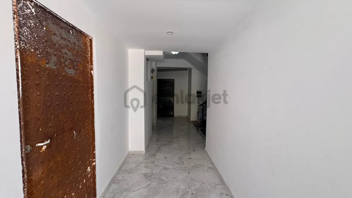 Tömükte Havuzlu Site İçerisinde Satılık 2+1 Daire - 6