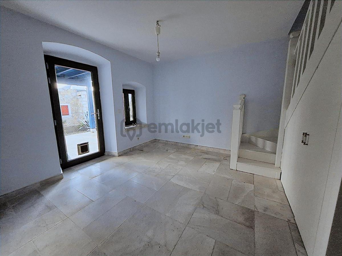 Bodrum Yakaöy'de Site İçinde 3+1 Müstakil Taş Villa - 23