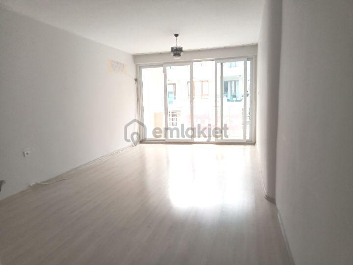 Harika Lokasyonda Bakımlı Kiralık Daire