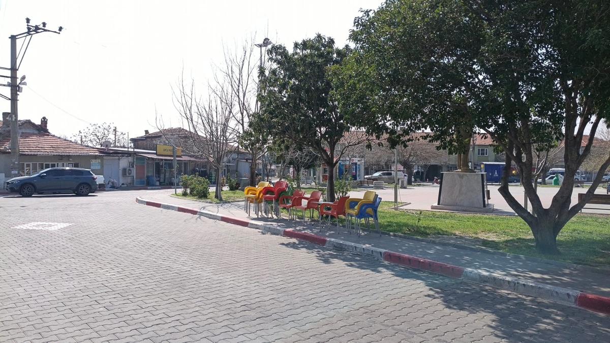 Göçbeyli'nin Tam Merkezinde Müstakil Ev - 2