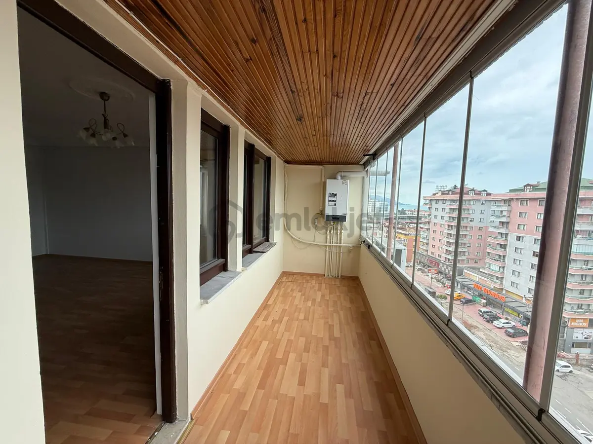 Trabzon Akçaabat Söğütlü'de Satılık Daire - 11