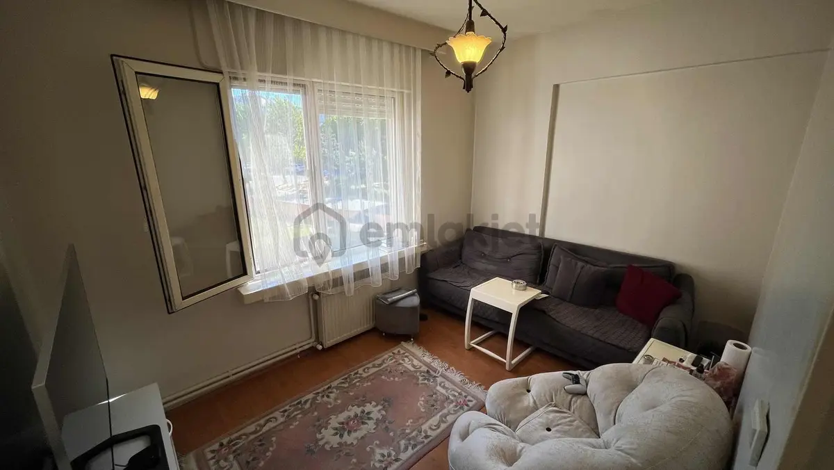 Mimaroba Emlak Bankası Konutlarında Satılık 4+1 Daire - 5