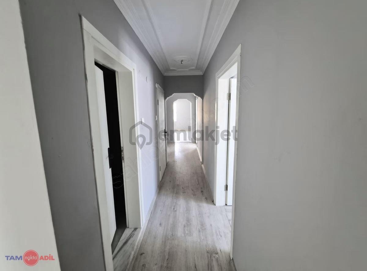 Bergama Bahçelievlerde Geniş Satılık Daire - 12