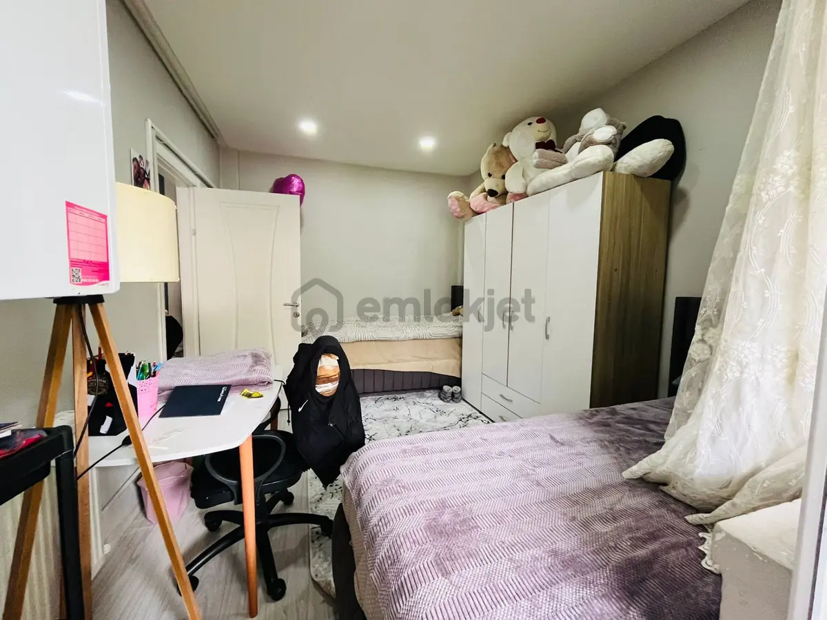Bağlarbaşı Cadde Üzeri 2+1 100 M2 Giriş Kat Satılık Daire_!! - 13