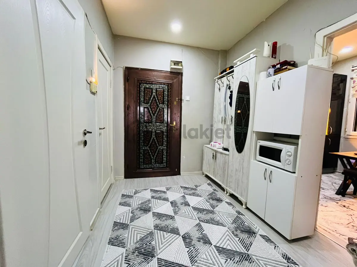 Bağlarbaşı Cadde Üzeri 2+1 100 M2 Giriş Kat Satılık Daire_!! - 19