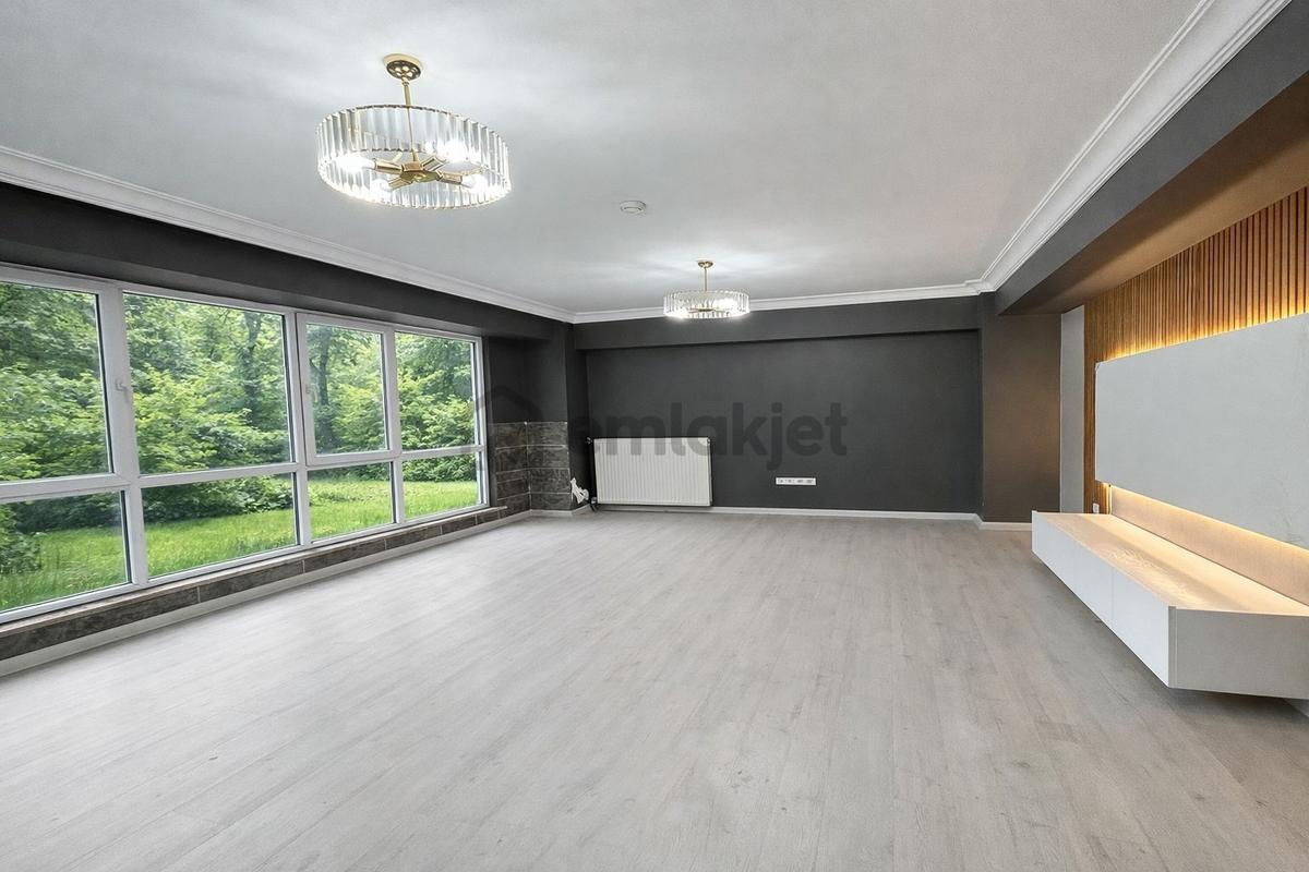 Otoparklı Güvenlikli Ebeveyn Banyolu Cadde Üzeri 3+1 Daire - 31